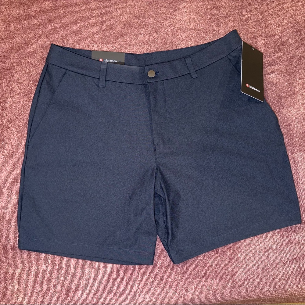 Lululemon ABC Classic Fit Shorts Size 34 7” Inseam True Navy